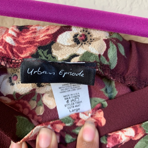 Burgundy Off Shoulder Floral Blouse Flare Sleeves - Picture 5 of 5